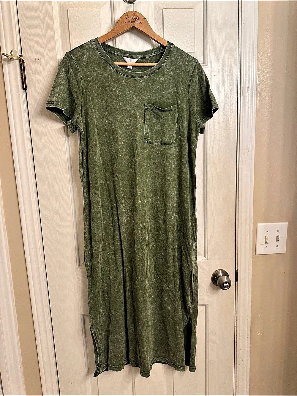 Time and Tru Women's T-Shirt Midi Dress Green Medium